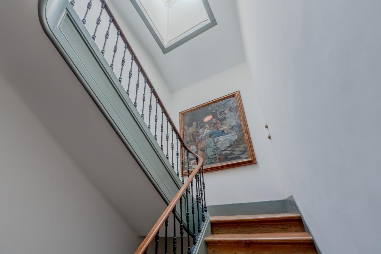 Ferienwohnung Principe Real Charming Garden View Flat At The Heart Of Lissabon Exterior foto